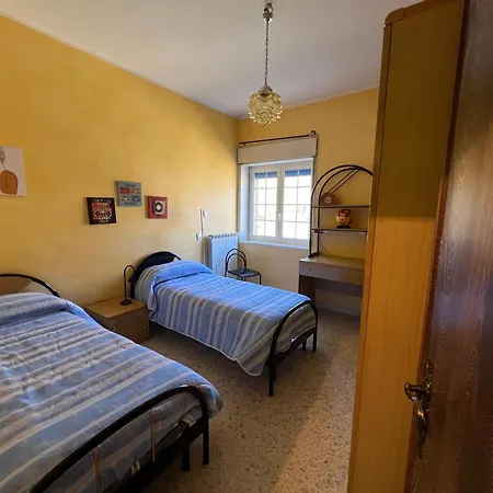 Apartament House Castel Di Sangro