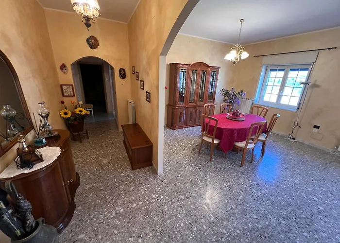 House * カステル・ディ・サングロ