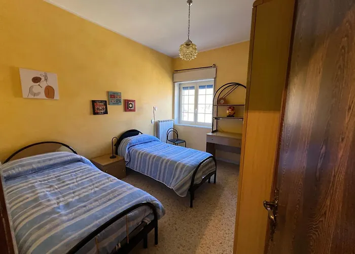 アパート House カステル・ディ・サングロ